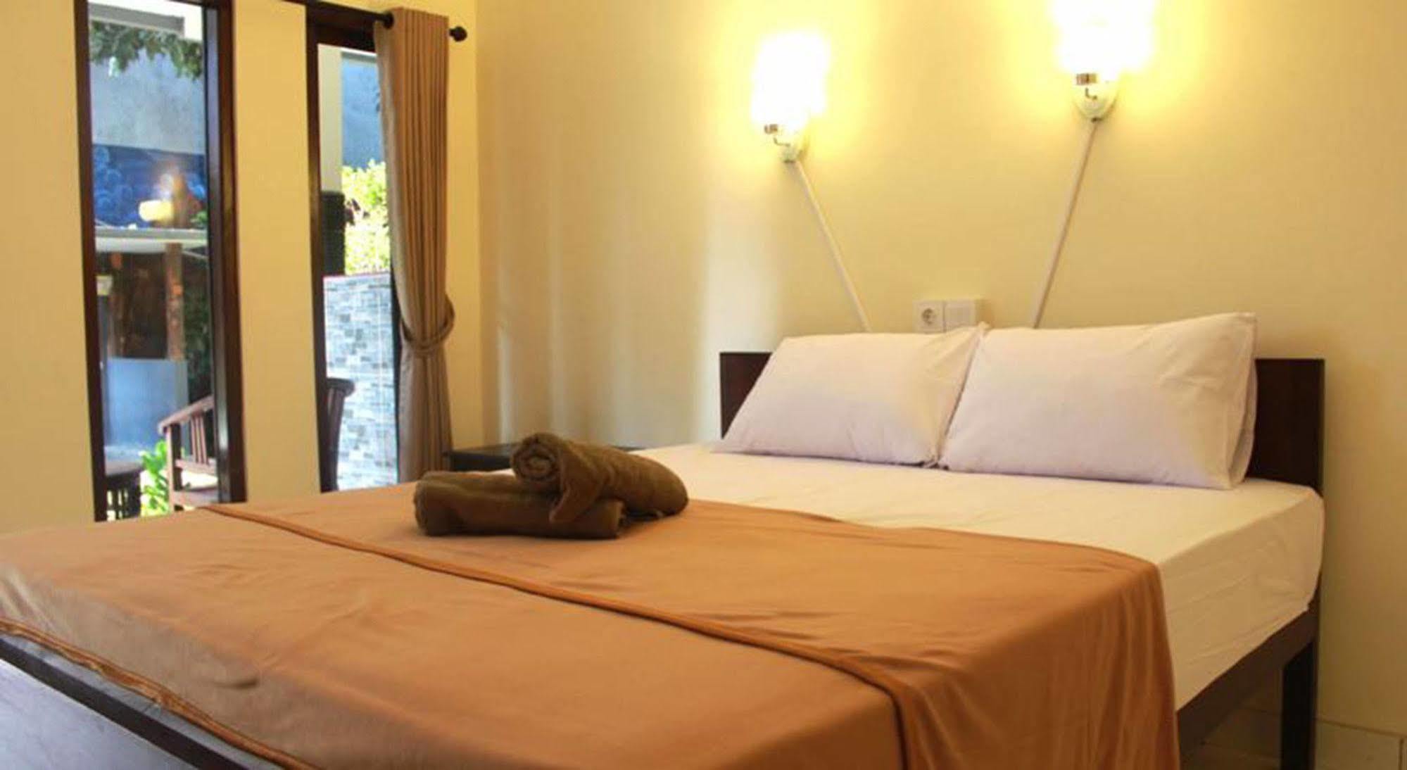 Jenny Bunker Homestay Kuta Lombok Extérieur photo